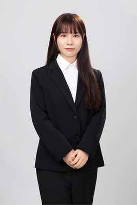 柏美屹
中学英语一级教师